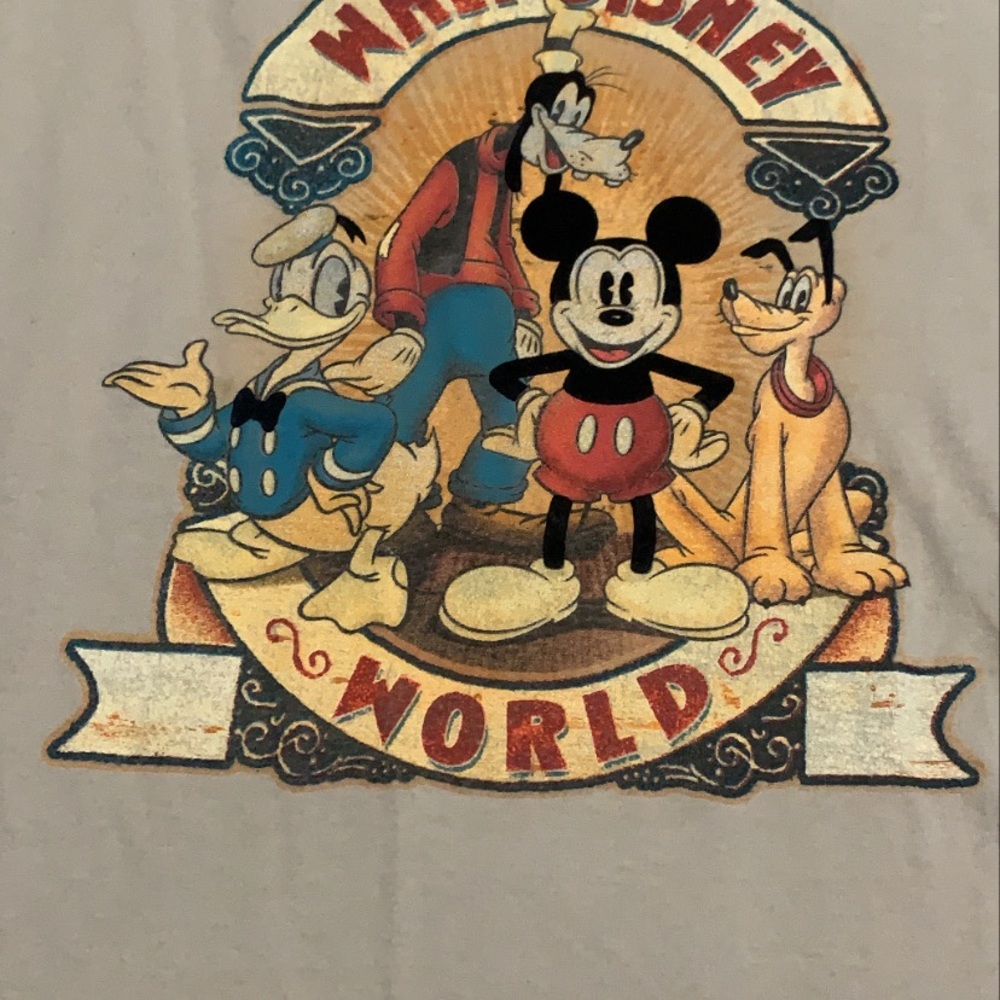 Disneyland DISNEYWORLD T SHIRT 👕 rare